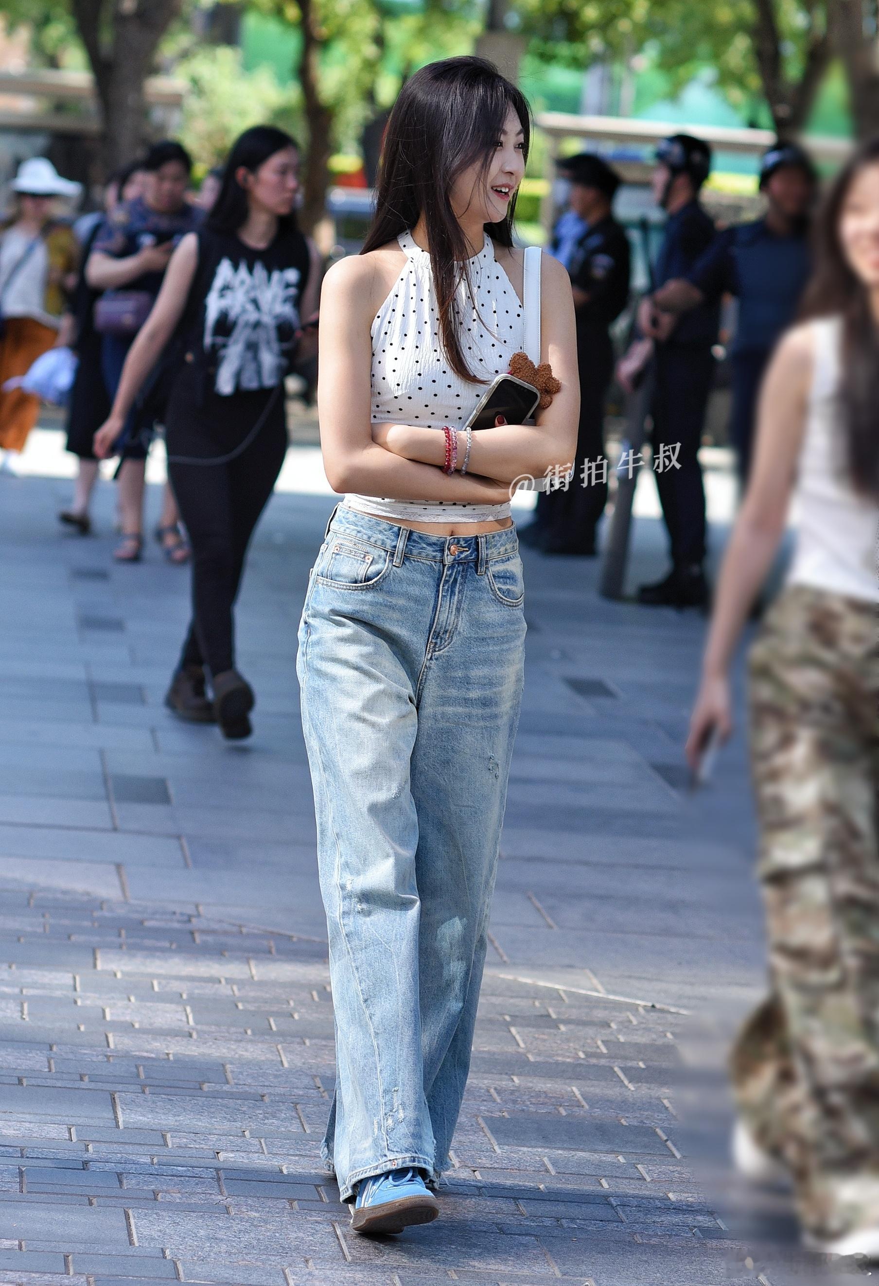 阳光少女的休闲穿搭 