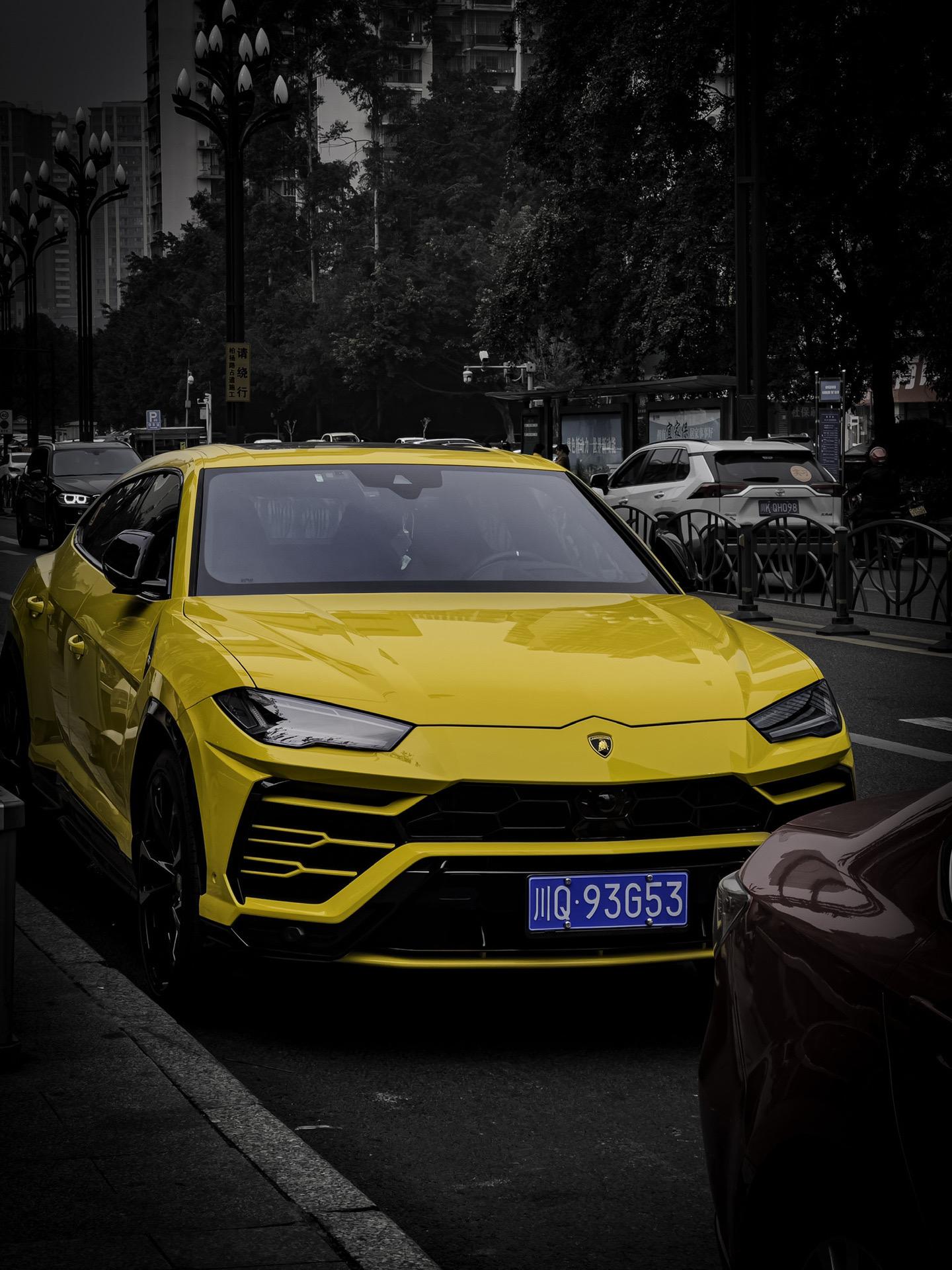 适合年轻人的入门家用四门小排量SUV