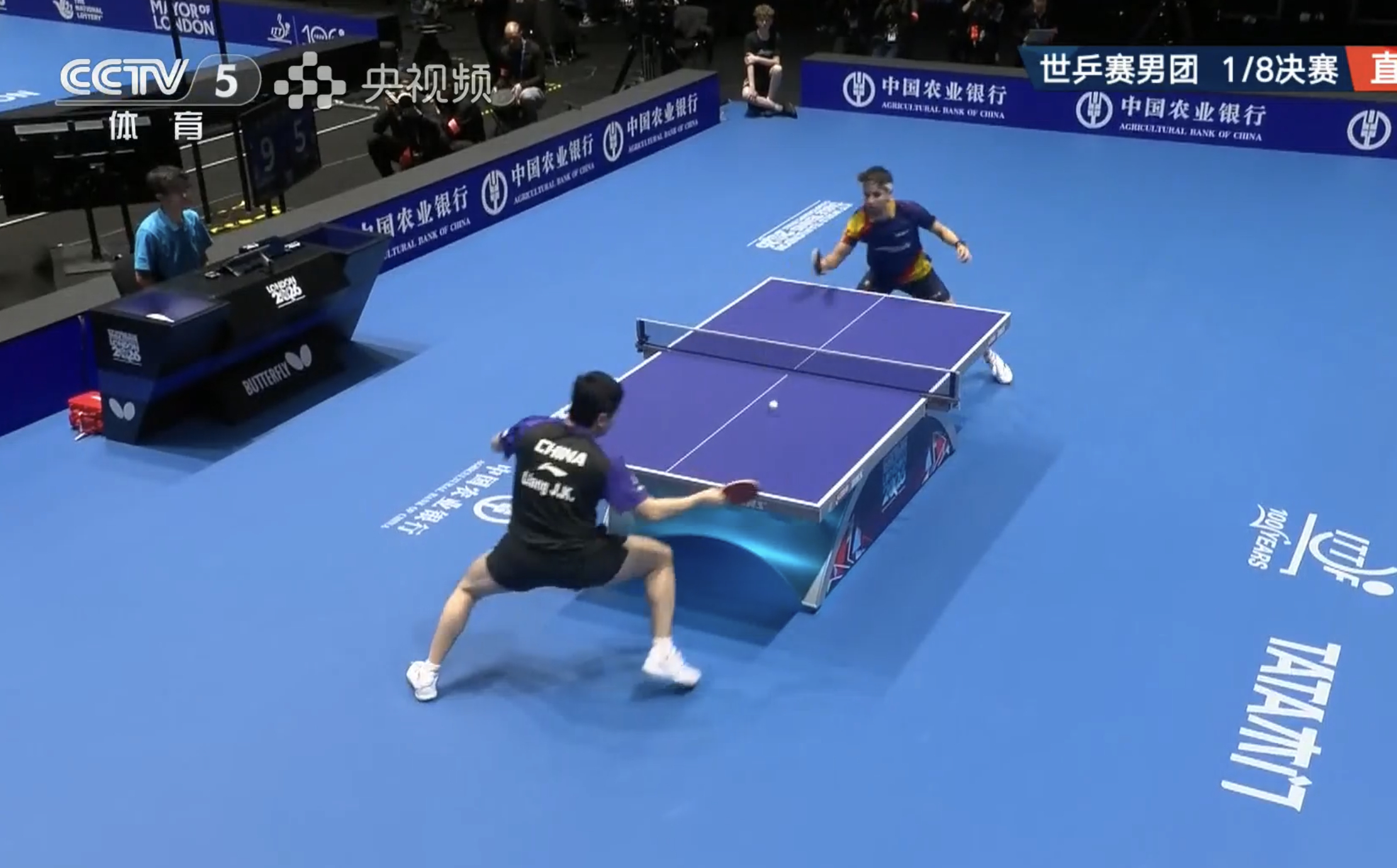 梁靖崑0比3E约内斯库中国男团0比1罗马尼亚 【男团16进8：中国🇨🇳 0-