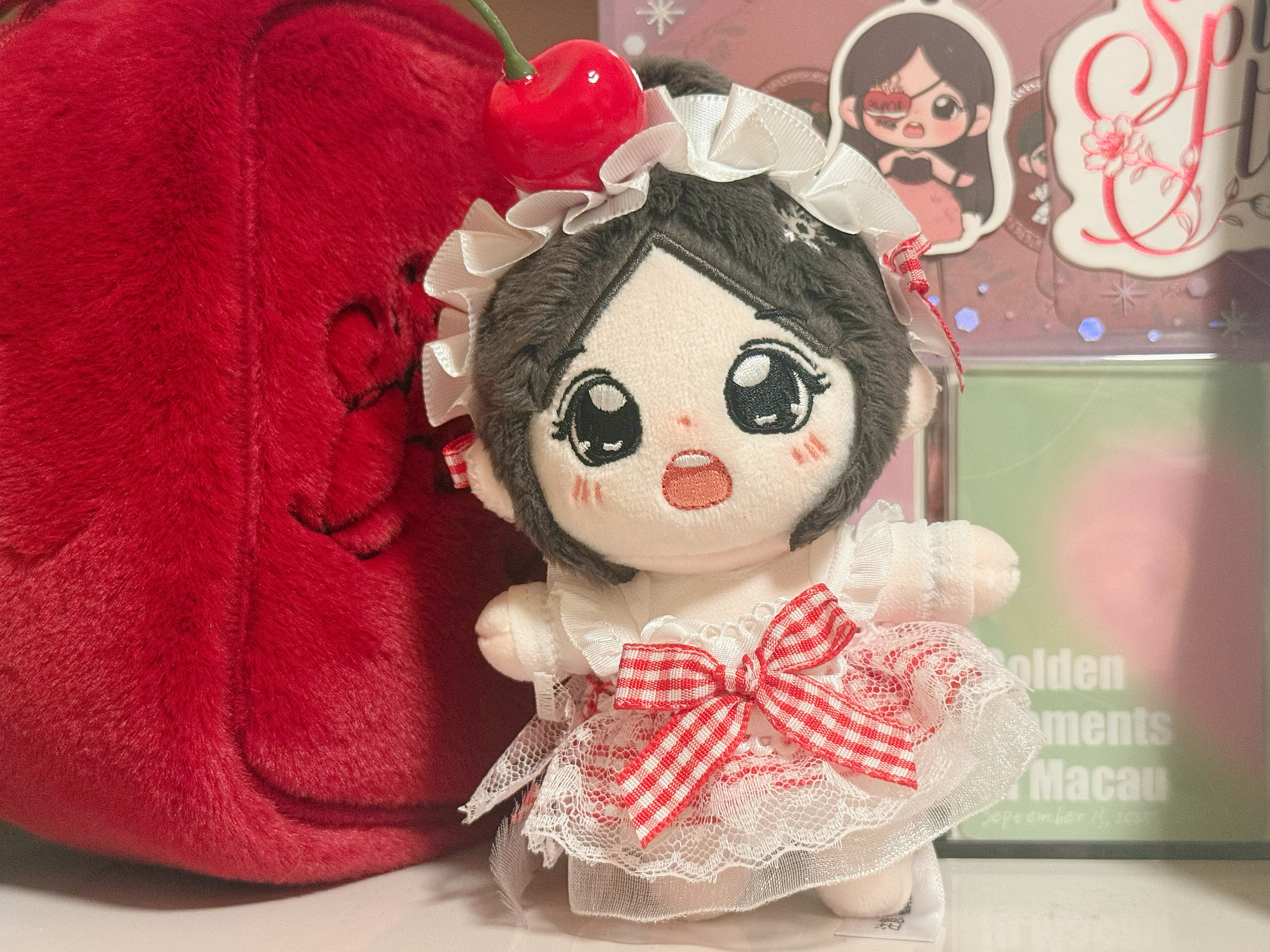 给我的丸子头书欣买了新衣服🍒 ​​​