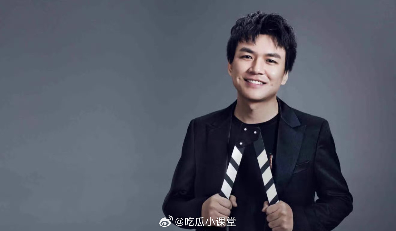 宋佳结婚了宋佳什么时候结的婚啊？我是2g网吗？竟然不知道，但是看了一下她的老公，