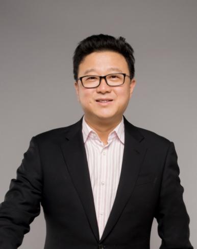 2009年，38岁的丁磊宣布要养猪时，整个互联网圈都笑疯了。阿里巴巴的员工在食堂