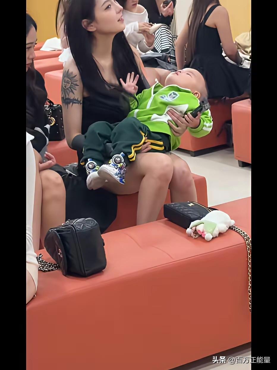 这女人感觉来头不小。