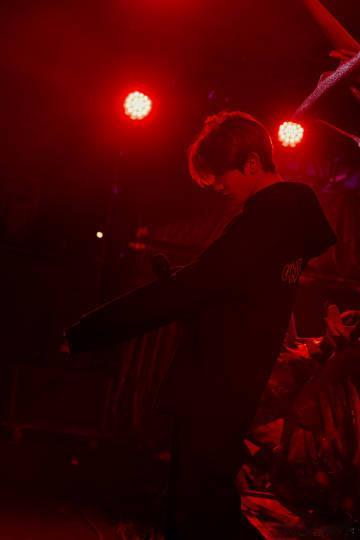 泡泡岛音乐与艺术节 我包里揣了三个充电宝，就怕录到一半没电，这么重要的时刻要是漏