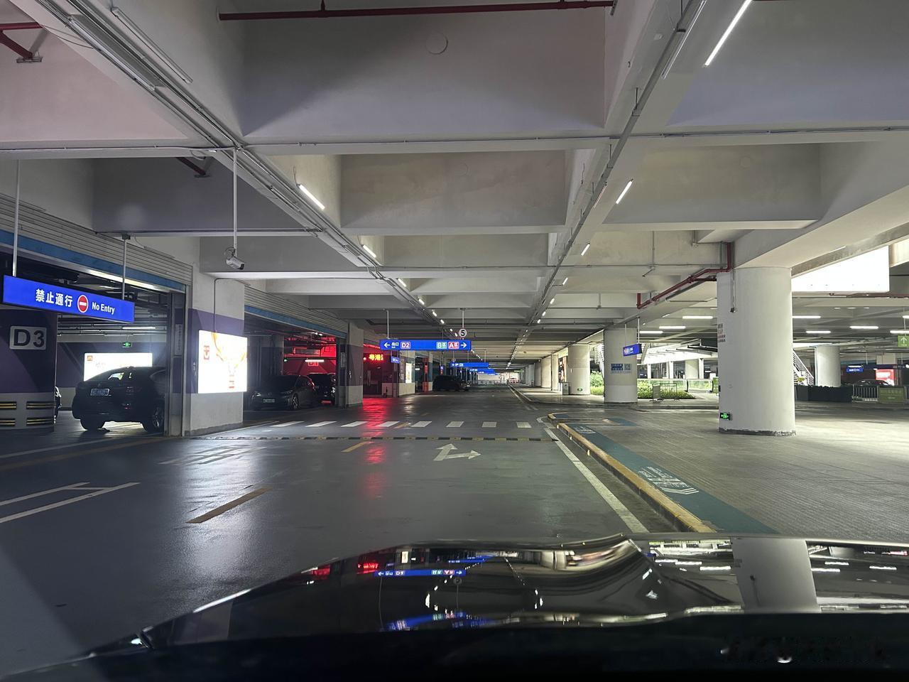 为交流添砖加瓦，喜欢中国文化的英国客人来了，忙碌了一整天……. 不要说不累？！