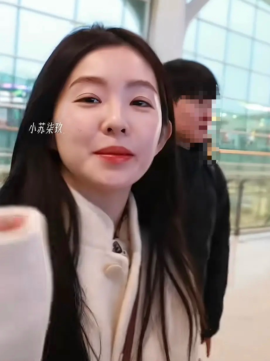 裴珠泫和金智秀两位颜永一近期状态 这算不算美人迟暮