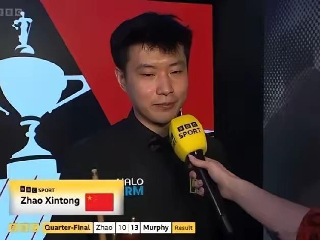 赵心童不敌墨菲赵心童还是没能打破克鲁斯堡魔咒，10：13输给墨菲也就止步8强结束