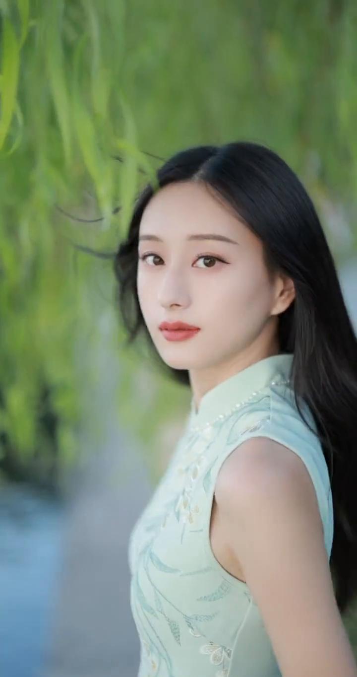 我有一团清幽，皇后。