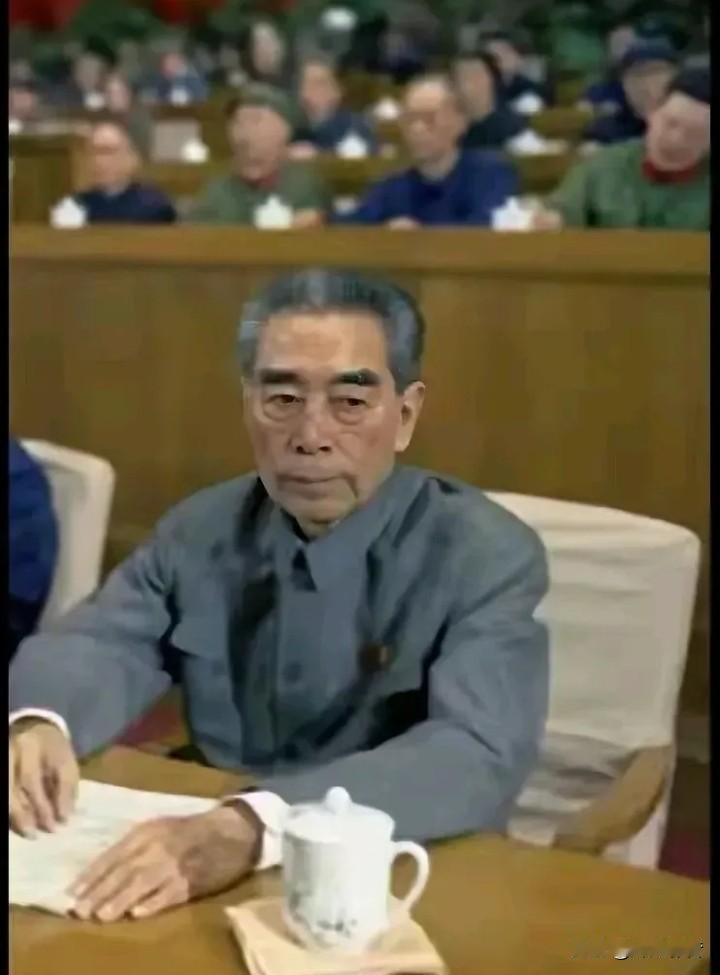 🌺🙏缅怀敬爱的周总理，弘扬您的求真品格，坚守您的坦荡胸襟！“要大家讲真话，首