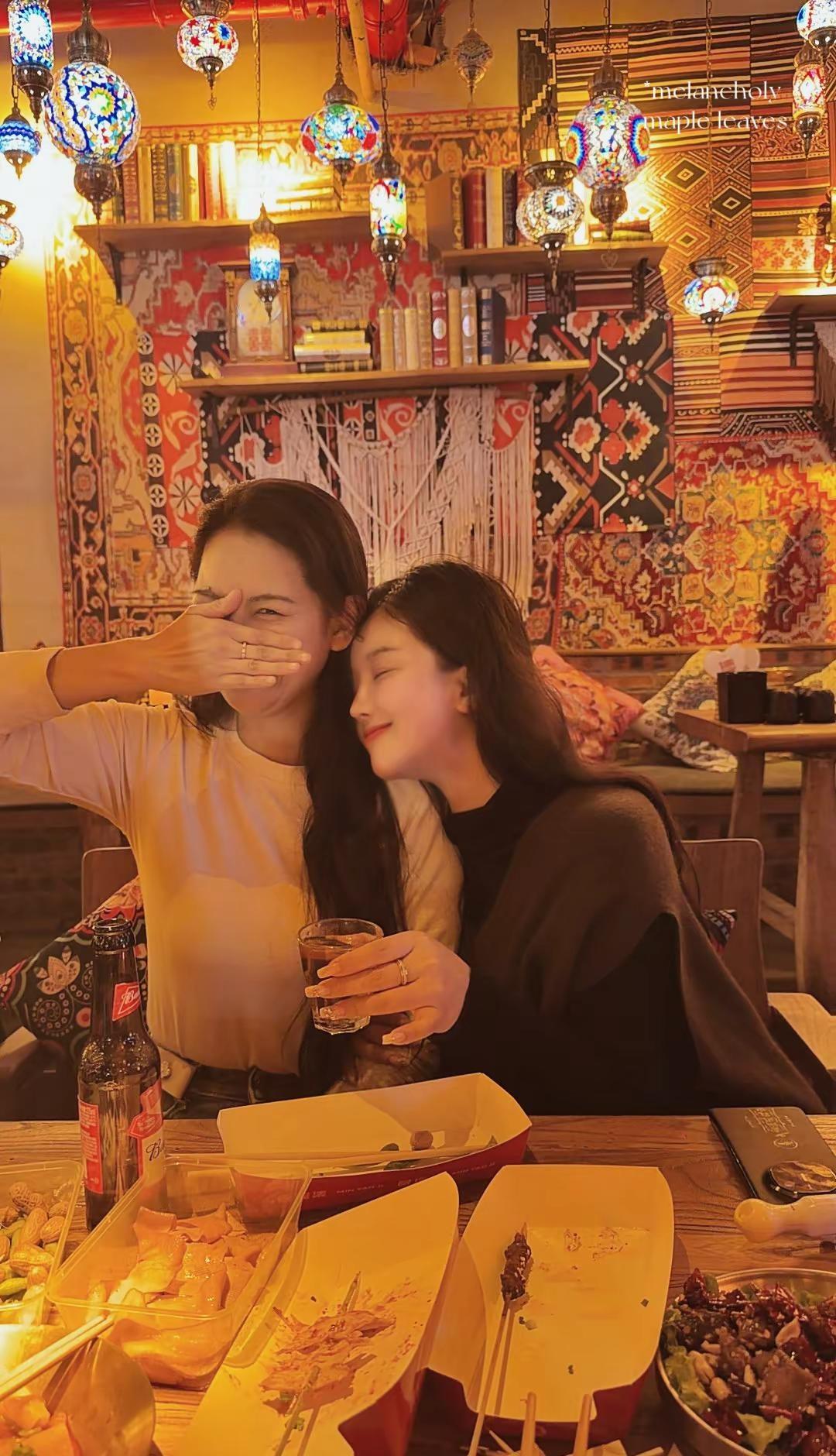 淡淡颜值遮住这思绪小酌几杯，却有醉意多少能人将相书画三千里山河图雕琢的意义～