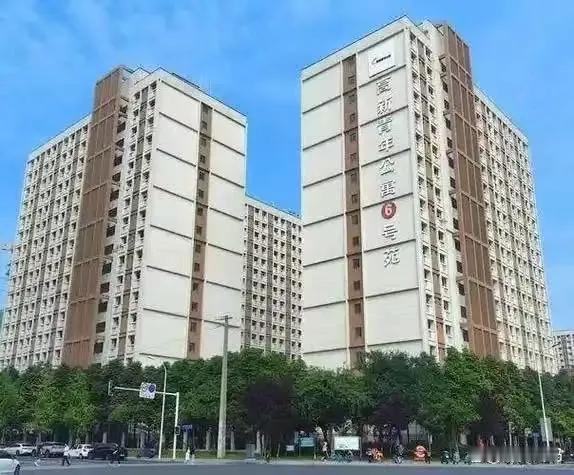 手握8套房，我为何选择与楼市共存？统一回应百万粉丝三大质疑

我会与楼市共存，我