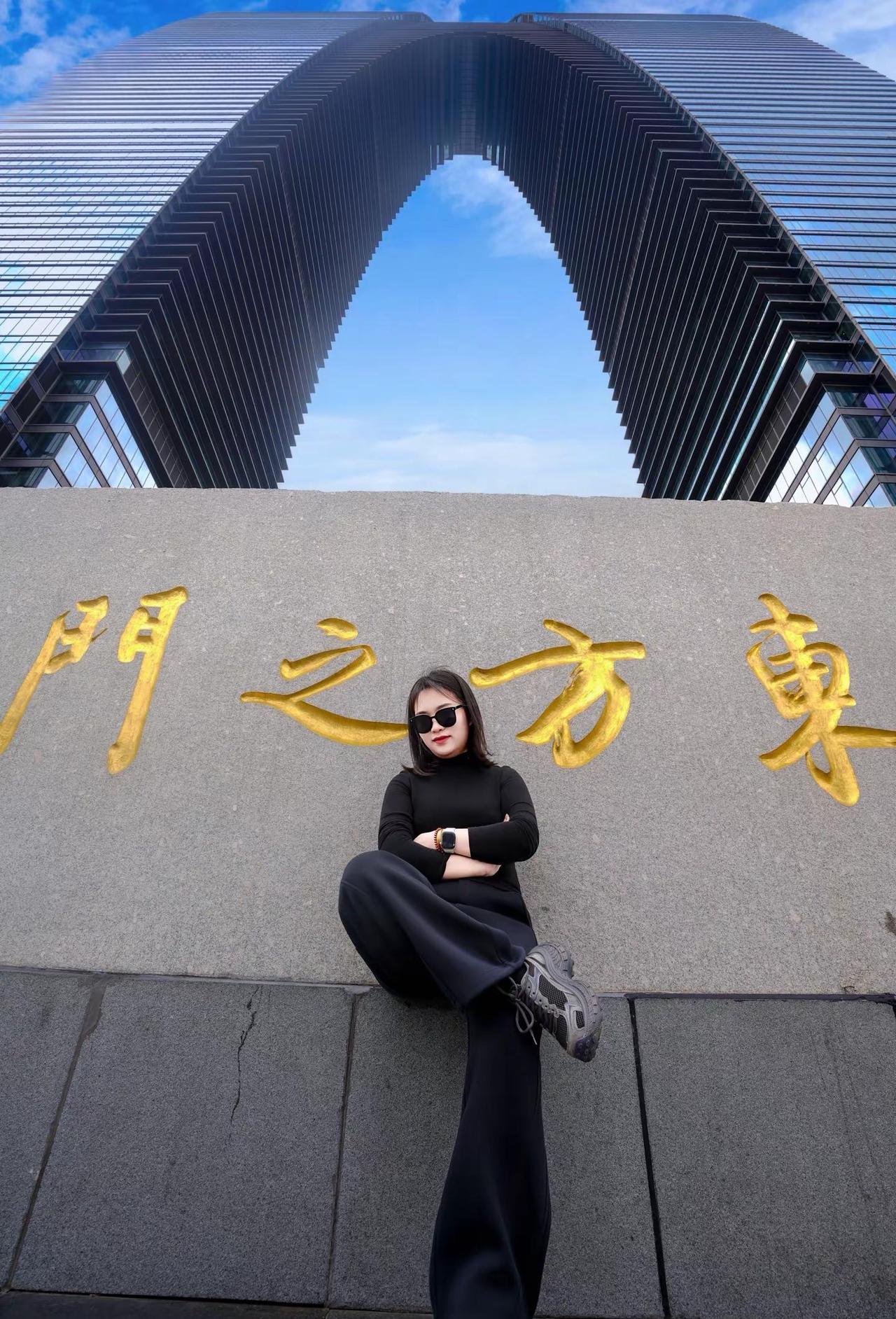 做自己的光，想做的事情靠自己