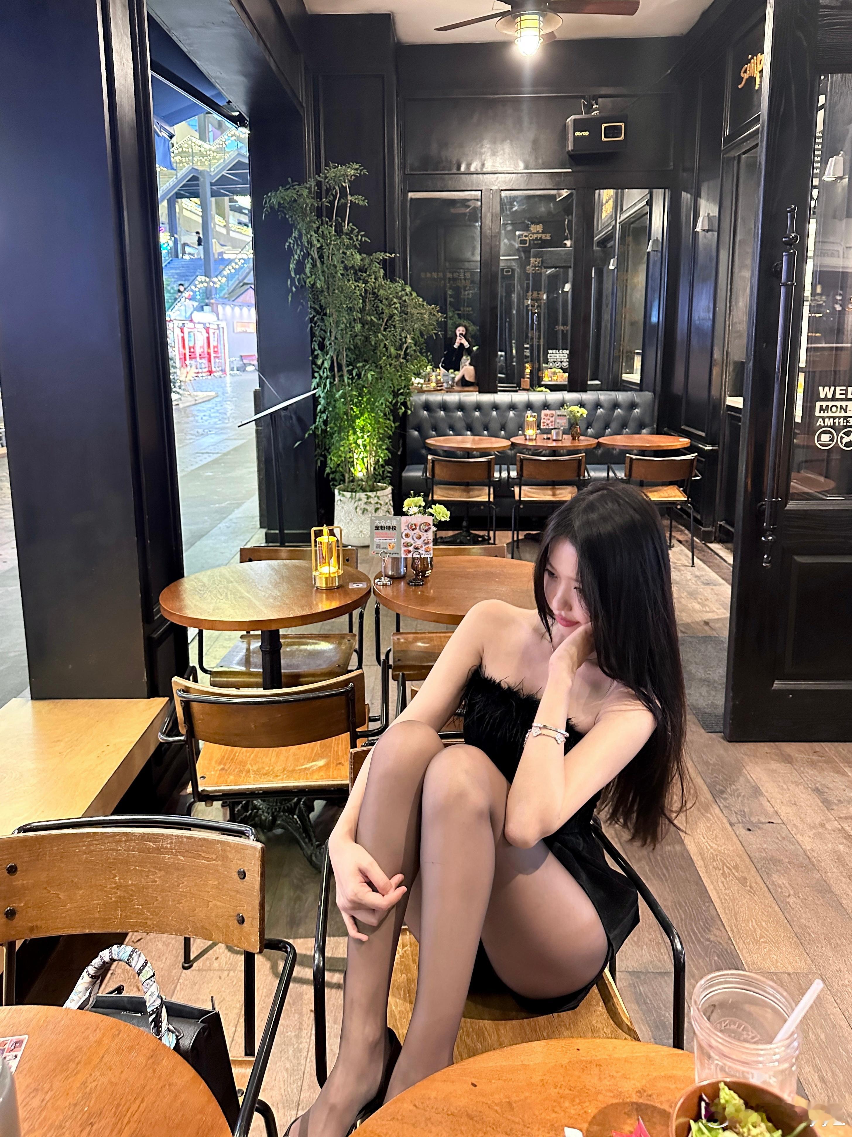 往哪走 都是往前走  ​​​