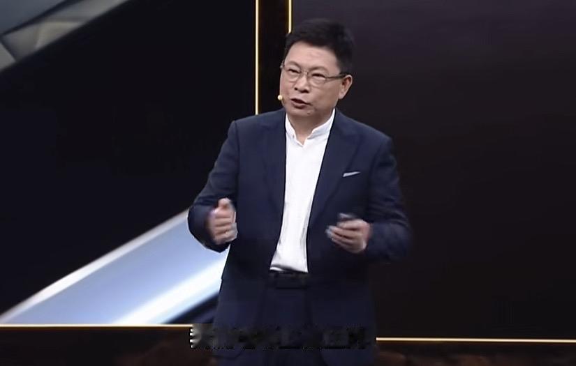 余承东：地球上性能最强悍的SUV，没有之一！
    日前，鸿蒙智行问界M9发布