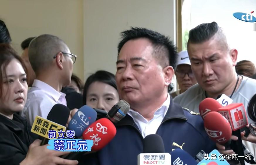 蔡正元：用从容的脚步面对绿色的黑牢

前立委蔡正元今天（27日）在入狱服刑前受访