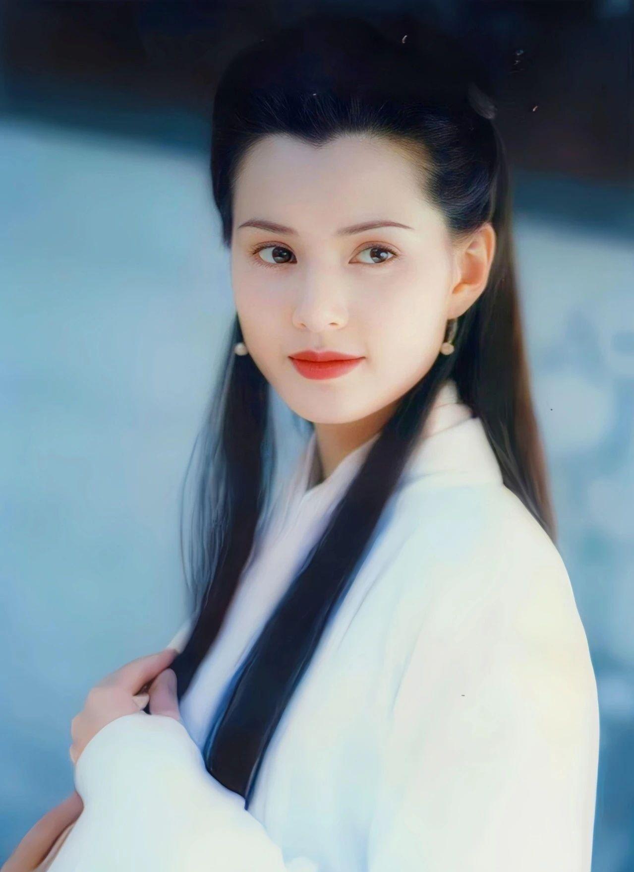 网友总结20位谁也超越不了的经典角色，你赞同吗？
除了小龙女之外，其他都正确。