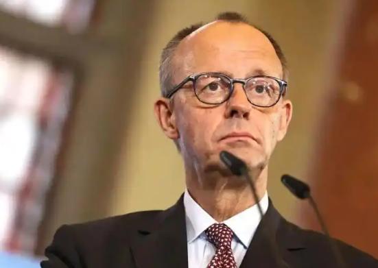 德国媒体提醒中国别“误判”美国，可真正的误判是谁？把美国在沙漠里打拖鞋军的蛮勇，