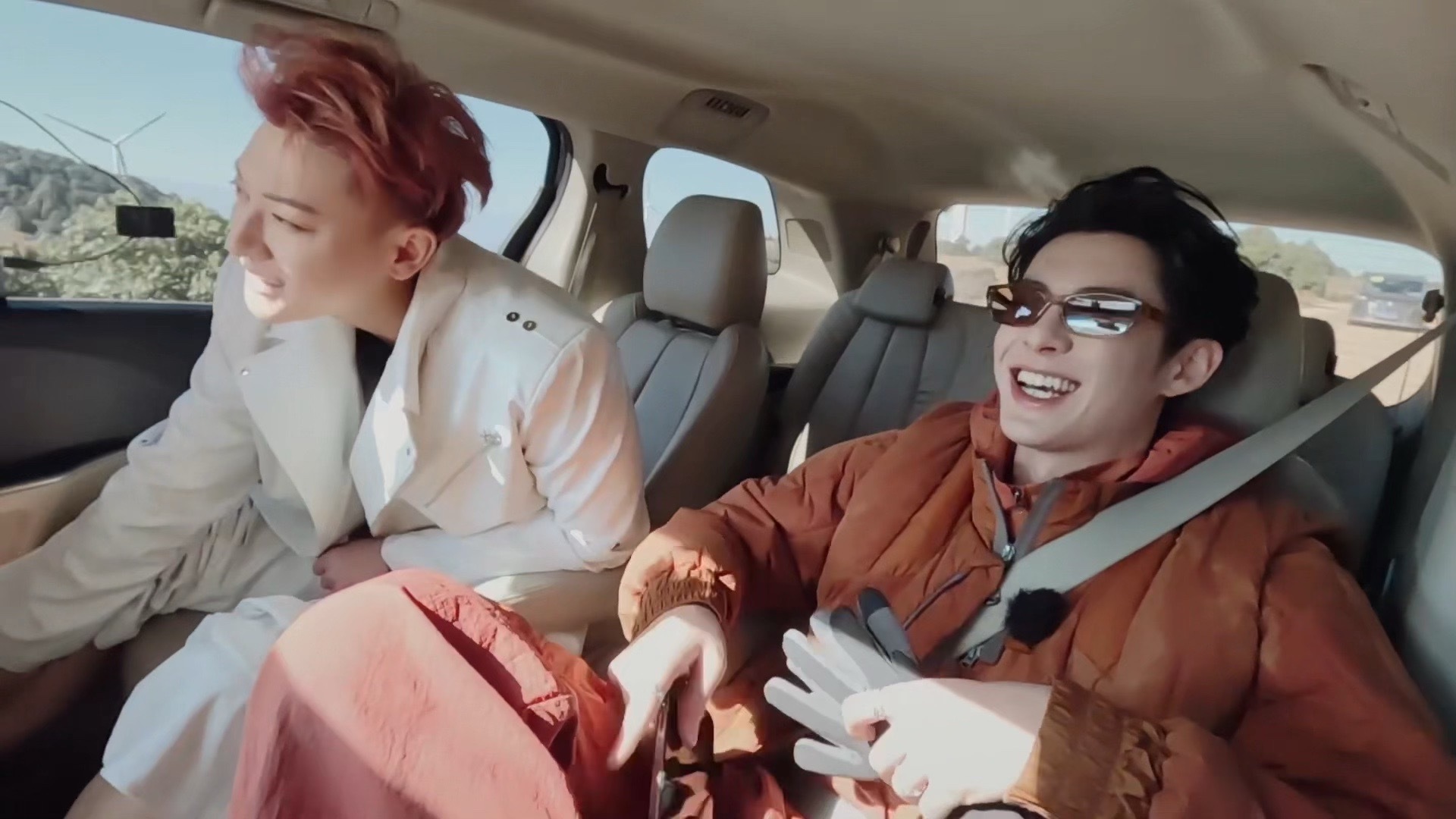 怎么能这么开心啊哈哈哈哈 