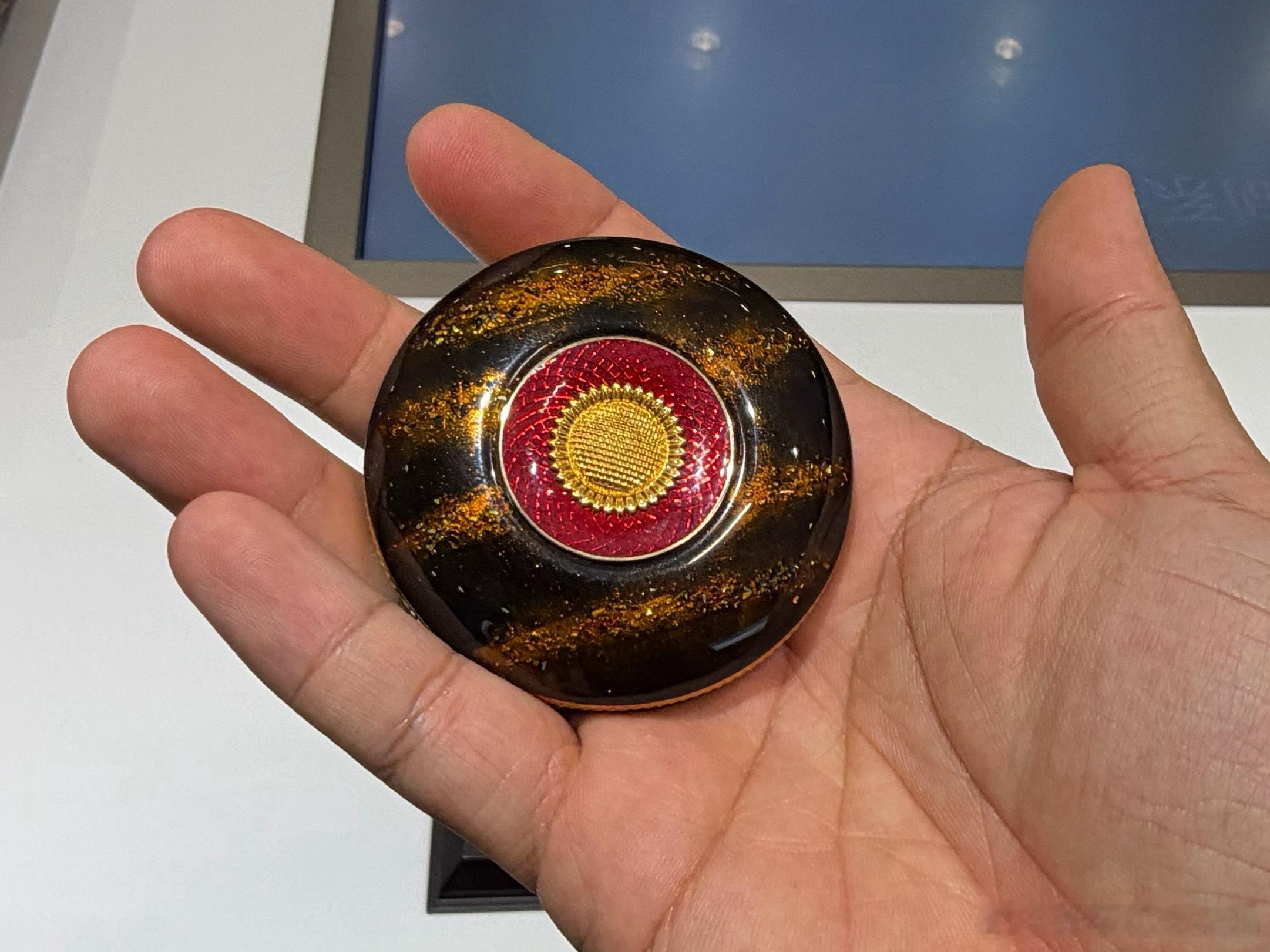 车展忙了2天，一共走了小6万步，把新疆吃的那两天给抵回来了！明天继续去拍摄，相当