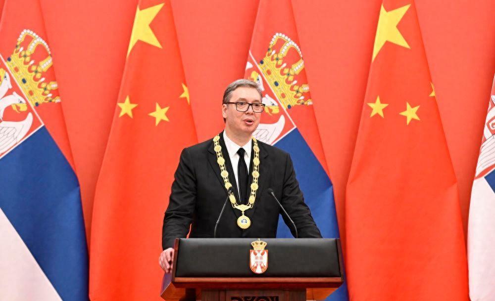 武契奇访华，要的根本不是钱！他要和中国谈的事情，件件关乎国运

欧盟施压要求统一