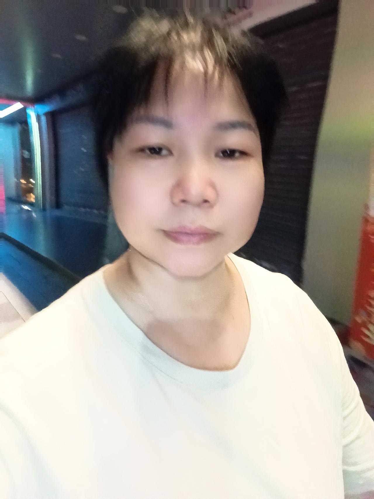 不要脸的人，天下无敌，今天有个朋友找我借500块钱，我说我没有钱，他说你天天在上