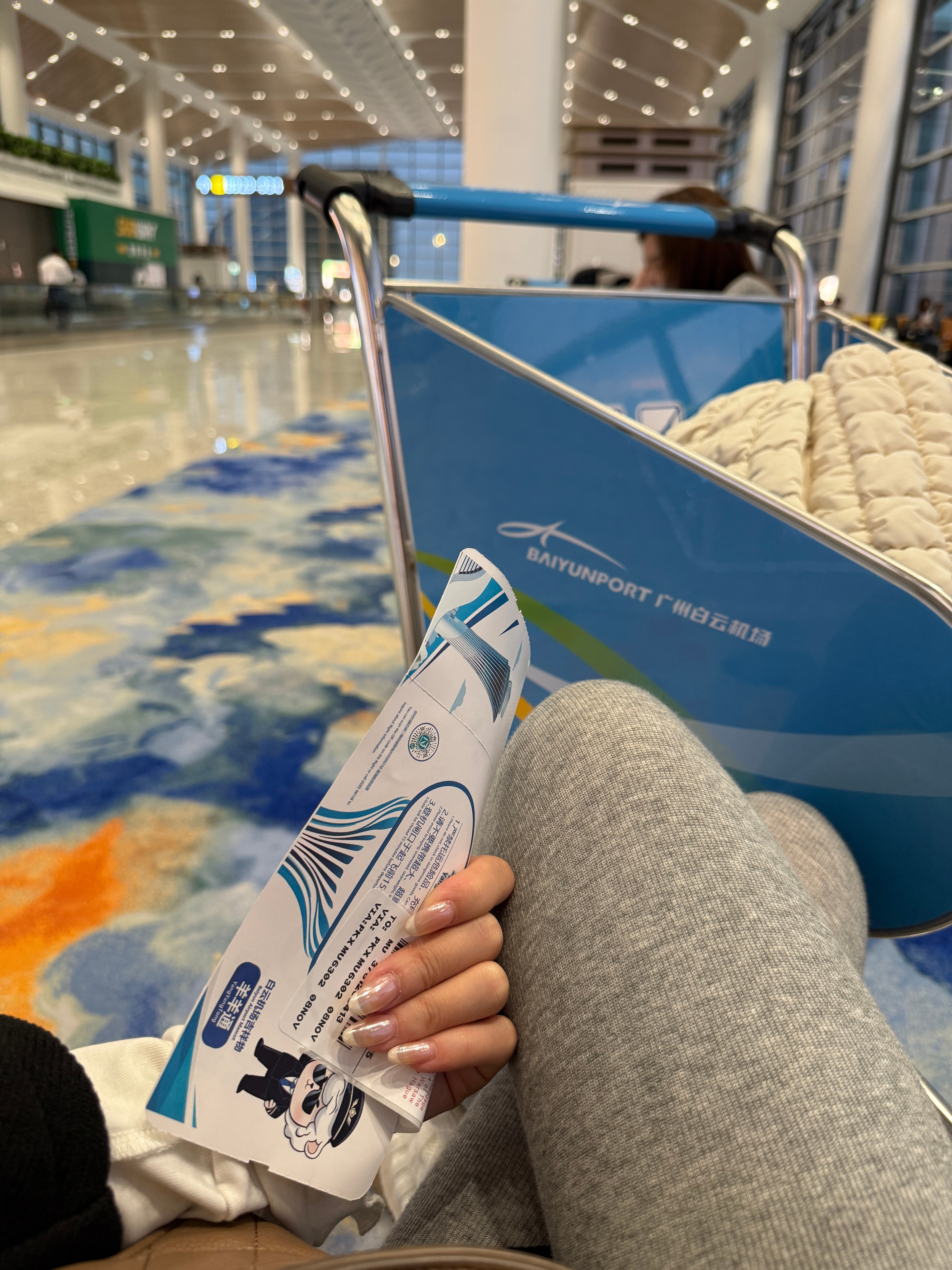 又是早班机🥹  ​​​