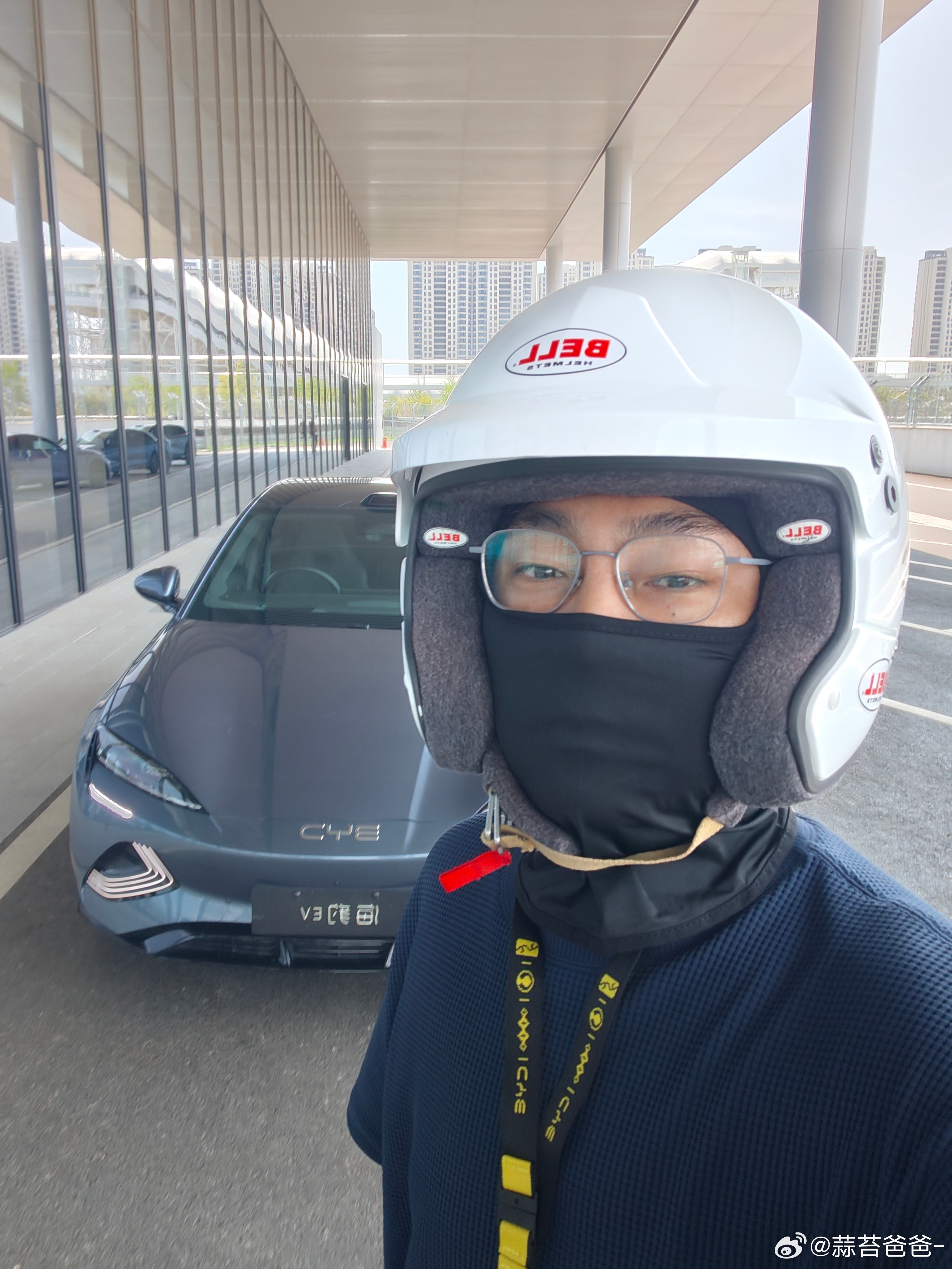 又下赛道了，这次是海豹ev，跑了三圈只能说这车在国内真是可惜