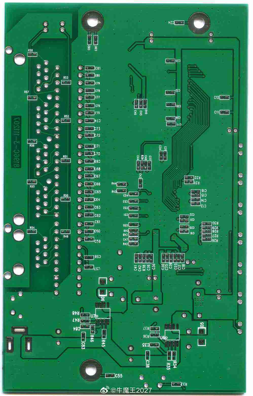 PCB涨价向下游传导顺畅 更多行业应用开始起量9月23日，A股PCB（印制电路板
