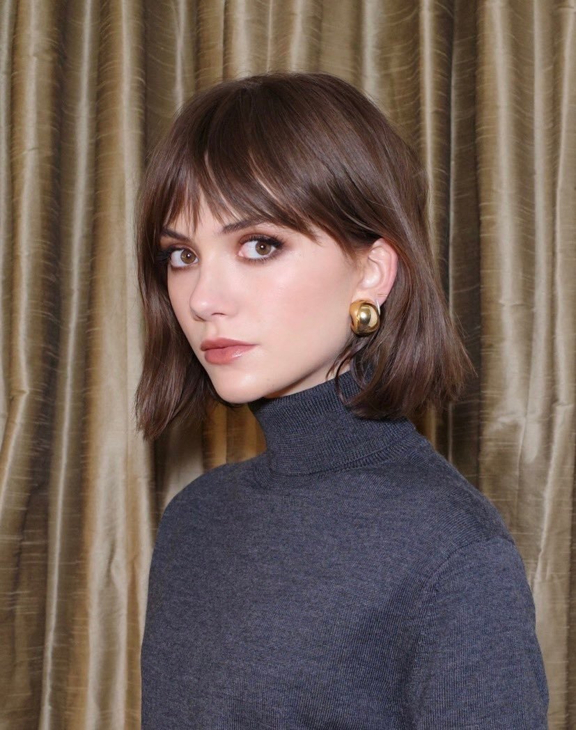 艾米莉亚·琼斯的几张最新照片，转自ins造型：Aimée Croysdill 