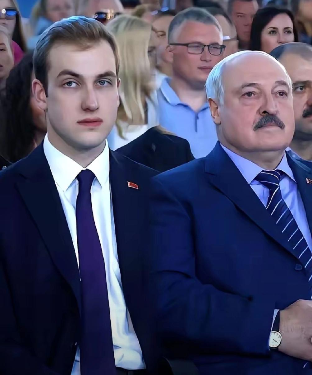 普京让卢卡申科公子代赴朝献花，这盘棋藏得太深了
 
这事儿，怎么说呢，越琢磨越觉