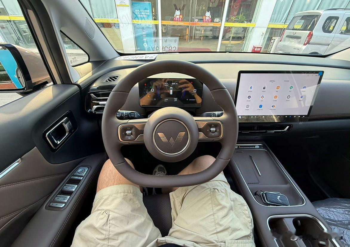 上午出价格，下午就提车，我也是第一次做这么疯狂的事！想想11年前的这个时候，还开