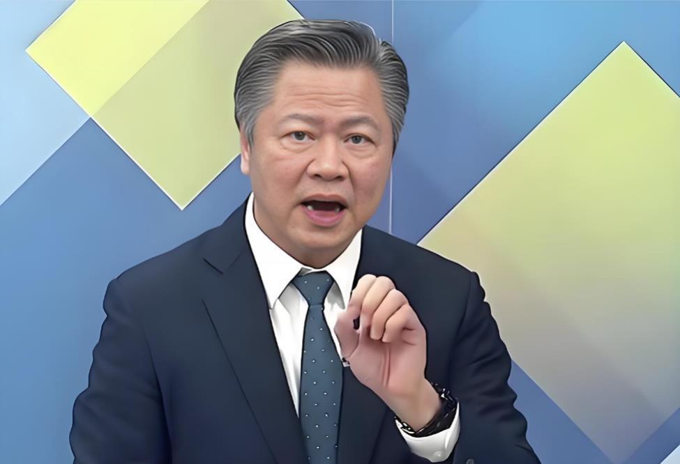 出尔反尔的特朗普即将访华，为什么我们还要与这个言而无信的特朗普谈判呢，台湾教授赖