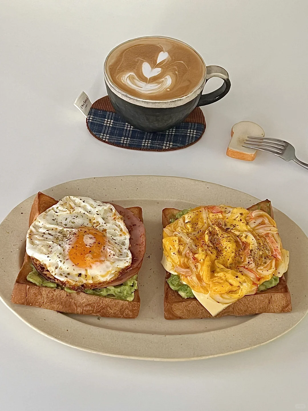 早餐｜双拼开放式吐司三明治🥪热拿铁☕️