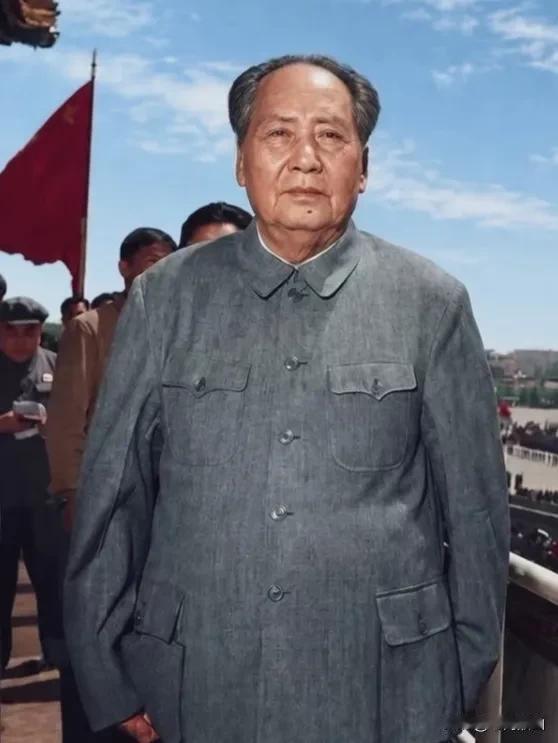 有啊，不过我最崇拜的是我们中华民族的伟大人物。
鉴于此，自从能够通读“老三篇”时