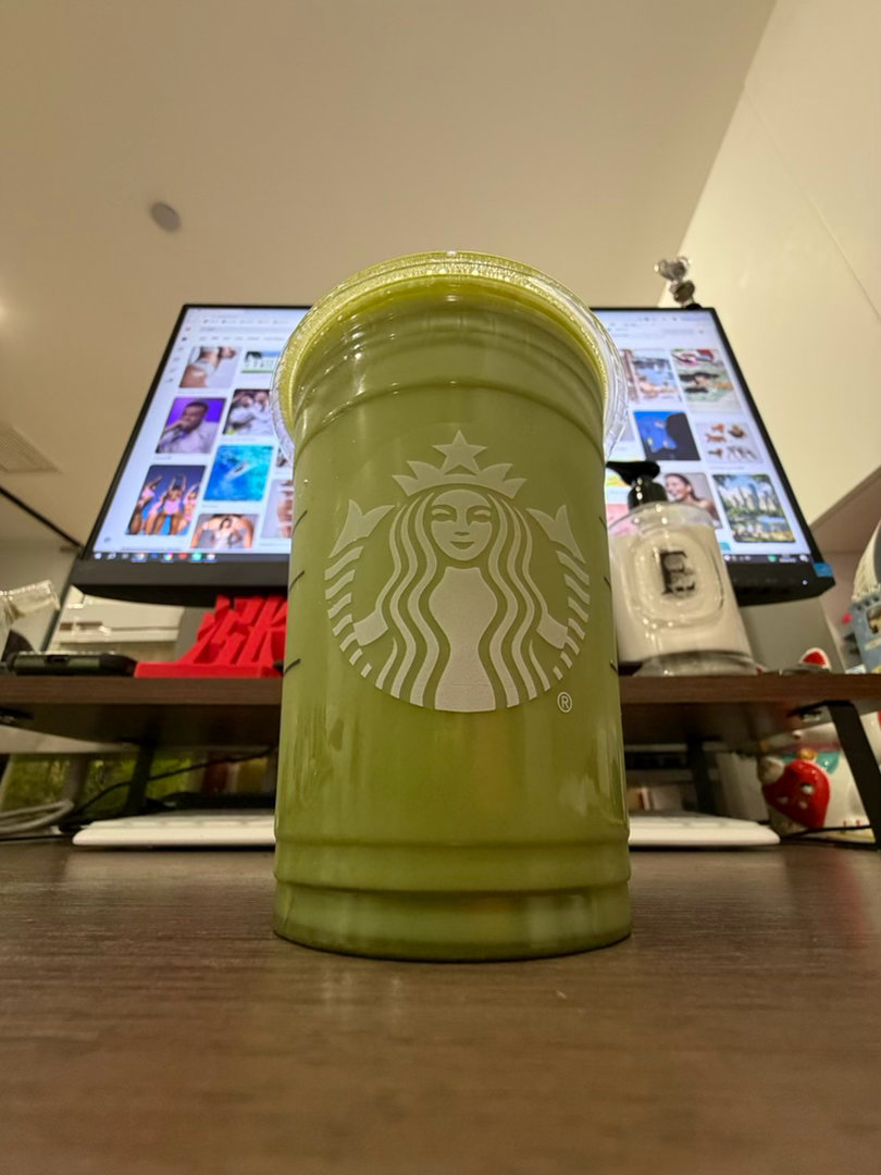 喝着星巴克冰抹茶拿铁听了一上午水星记 