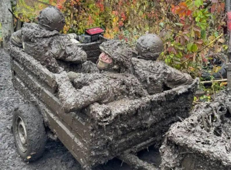 一张图看战争是打不下去了吧！
俄乌双方的前线士兵，估计是最想停战的两批人！
俄乌