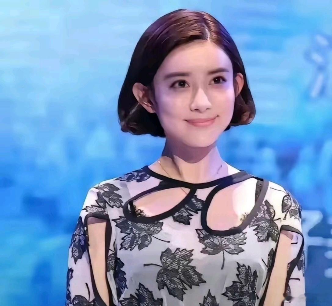 孟子义刚出道的时候。 