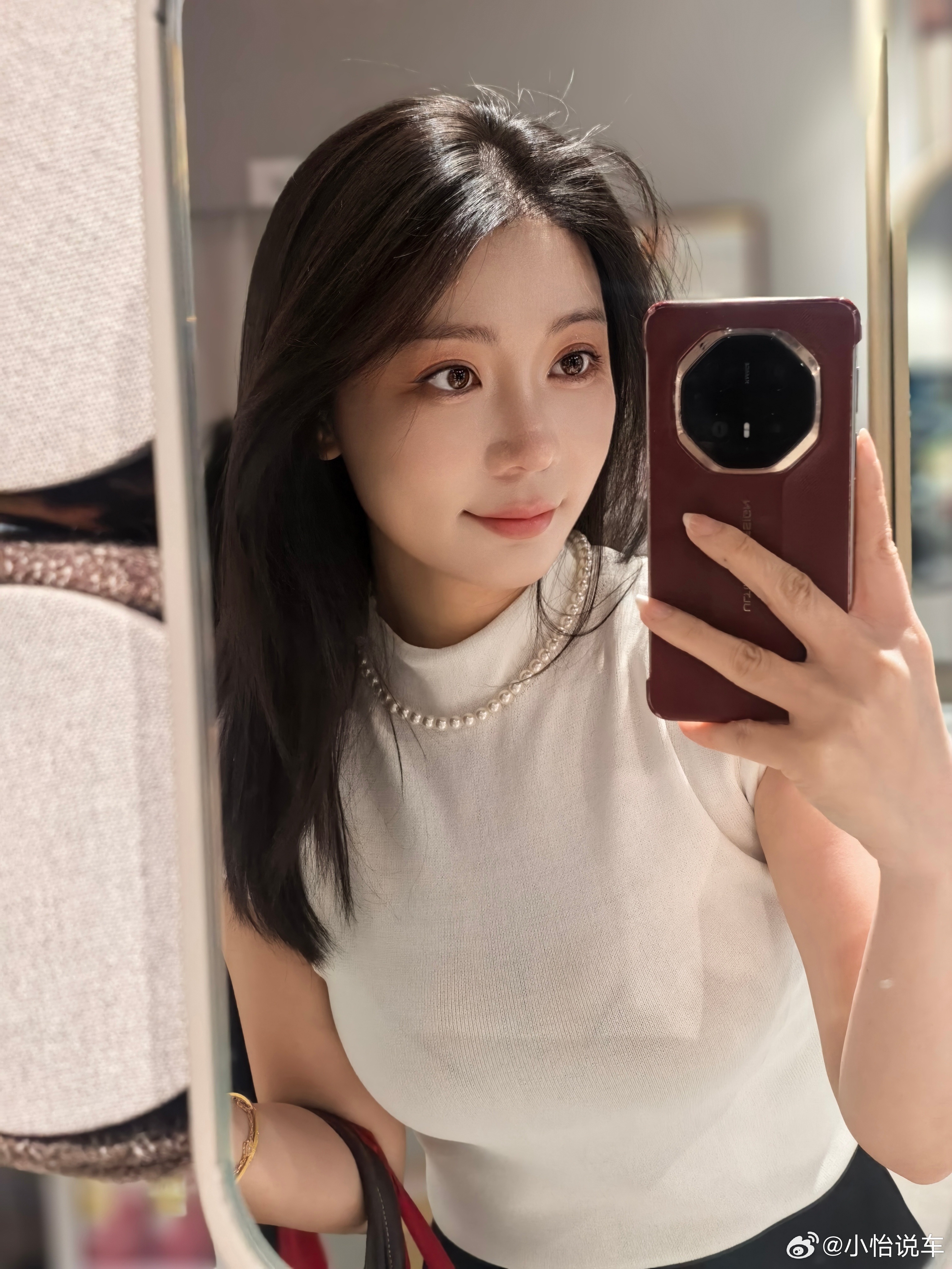 早啊朋友们怡怡起床去赶早班机了这个月又是空中飞人的节奏🦸♀️ 