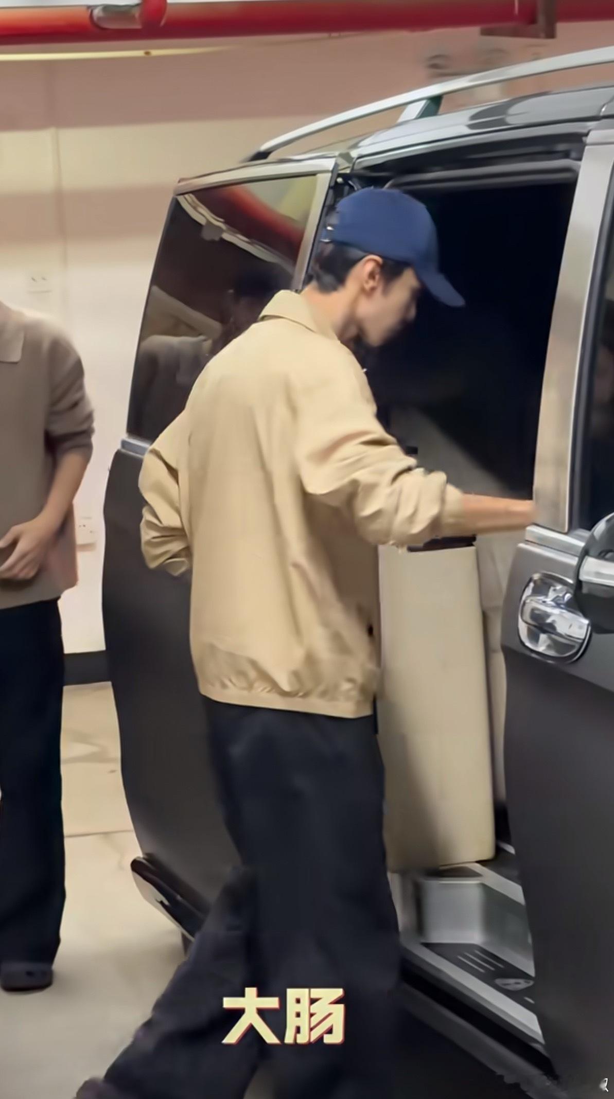 陈哲远《浮生》定妆，他真的不缺剧拍 