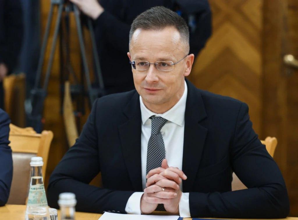 匈牙利外交部长西雅尔多近日表示，匈牙利正积极参与新全球秩序的塑造，这与欧洲多数国