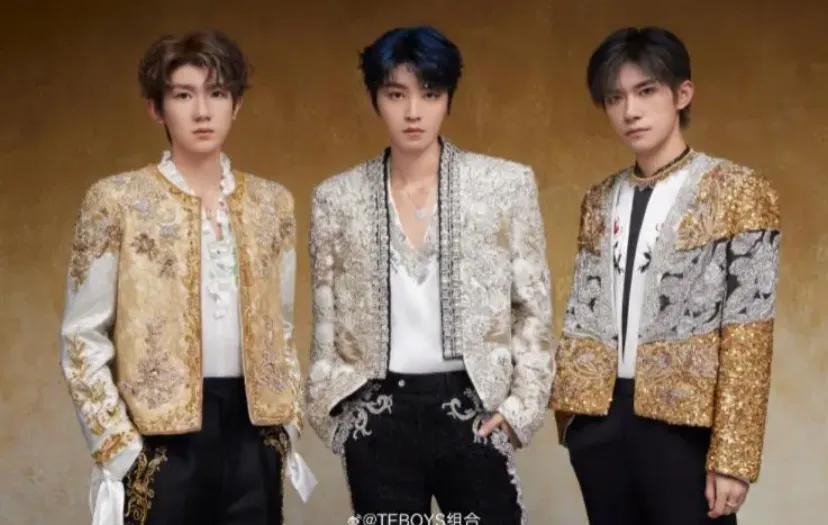 TFBOYS演唱会直接带动西安416亿旅游收入
TFBOYS演唱会直接带动西安4