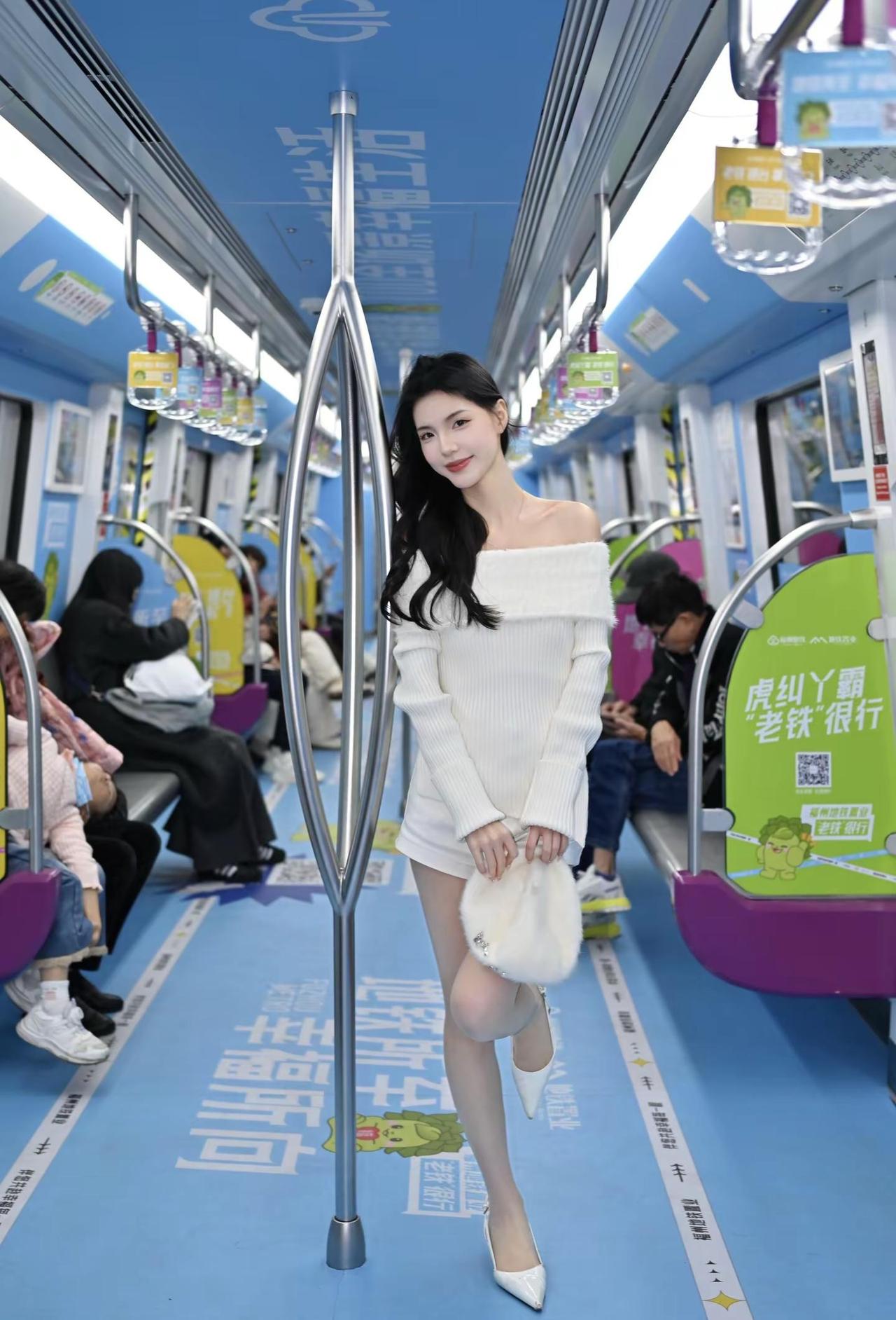 没想到福州地铁也有自己的社区了地铁5号线悄悄上线了一节「幸福专列」——“老铁，精