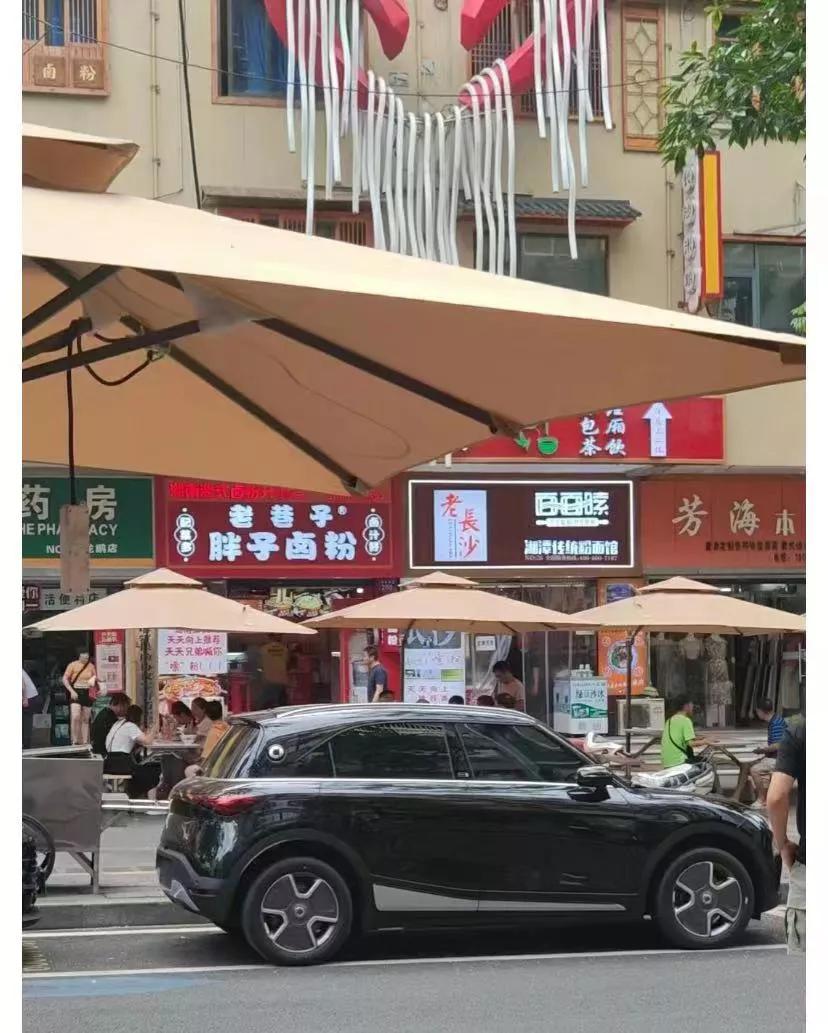 我发现，励志的东西大多都是骗人的
我一点儿都不喜欢励志的生活，一点都不喜欢天道酬