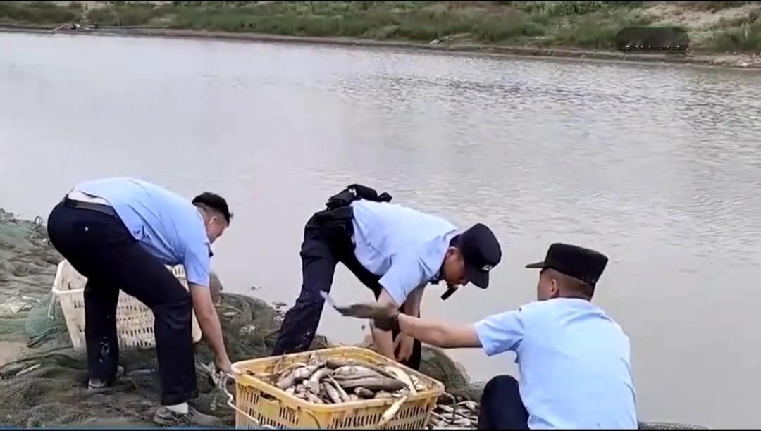 10月8日晚，在湖南益阳南县，一名54岁的钓鱼爱好者不幸成为误射目标，头部中弹后