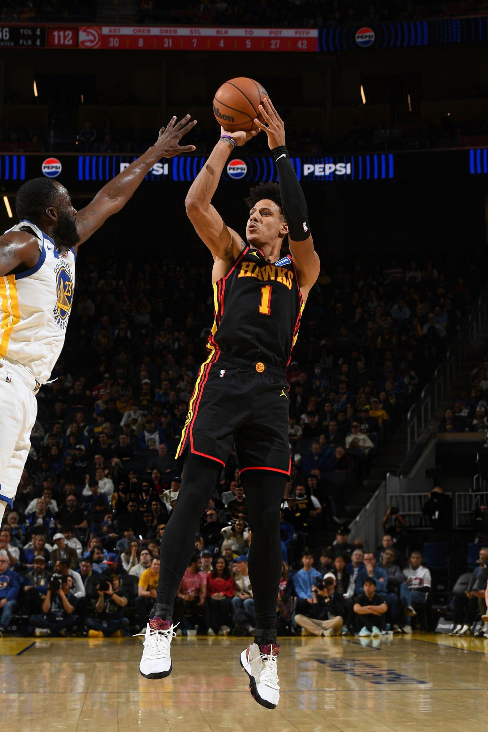 杰伦·约翰逊 · Nike Kyrie 5 BHM登场33分钟 16投9中23分