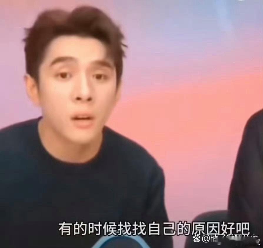 在最新期的《披荆斩棘4》部落真心话大冒险中，李佳琦随机抽到回应自己该不该被淘汰的