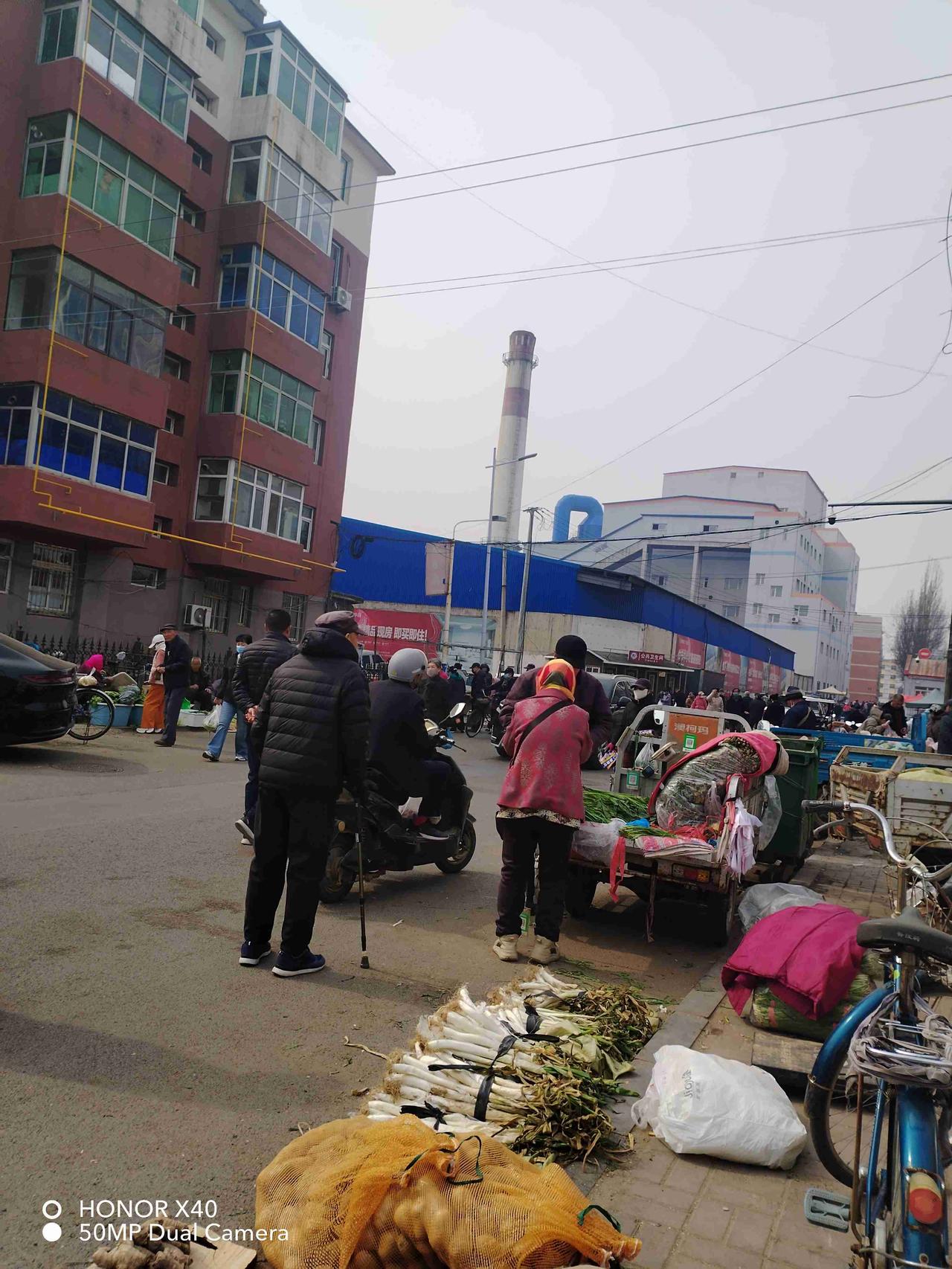 我的今日状态：😁轻松愉快
我这里的天气：☀️晴天
小市场记录