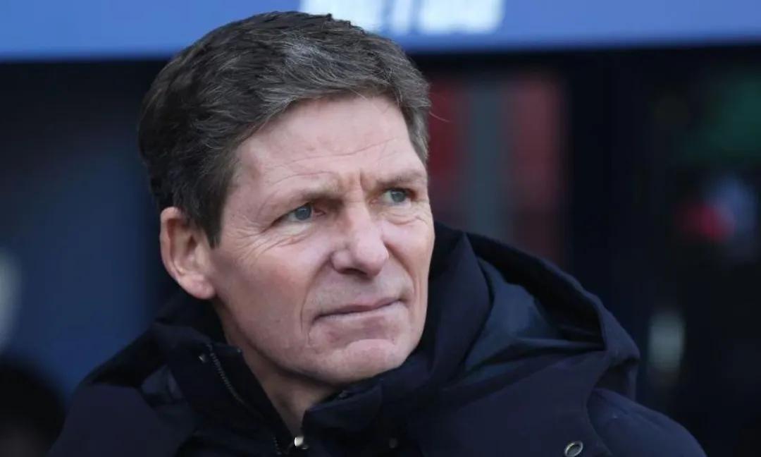 罗马诺消息，格拉斯纳和水晶宫的高层在周五进行了直接对话，双方探讨了未来问题，而经