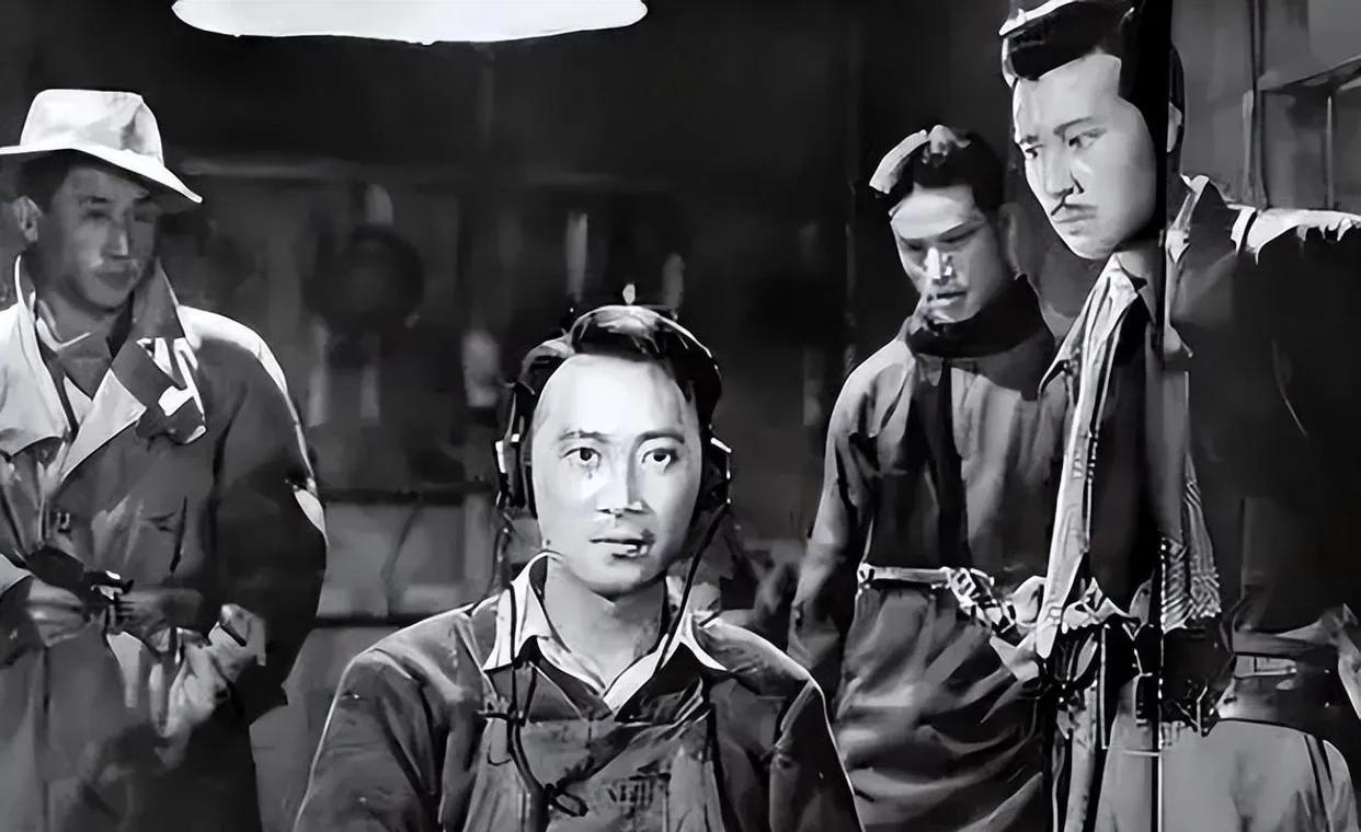 “快勒死我！”1944年，一地下党入狱后被汉奸认出，怕自己扛不住，求狱友将他勒死