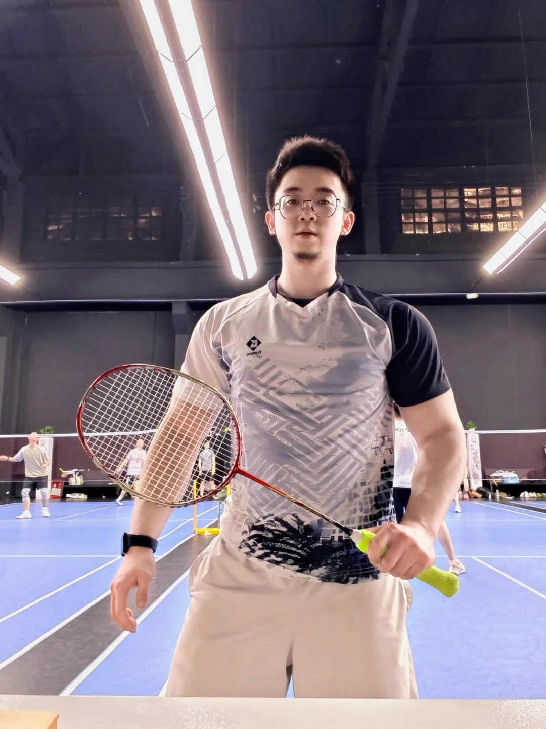 你好，打一局还是搭一局🏸